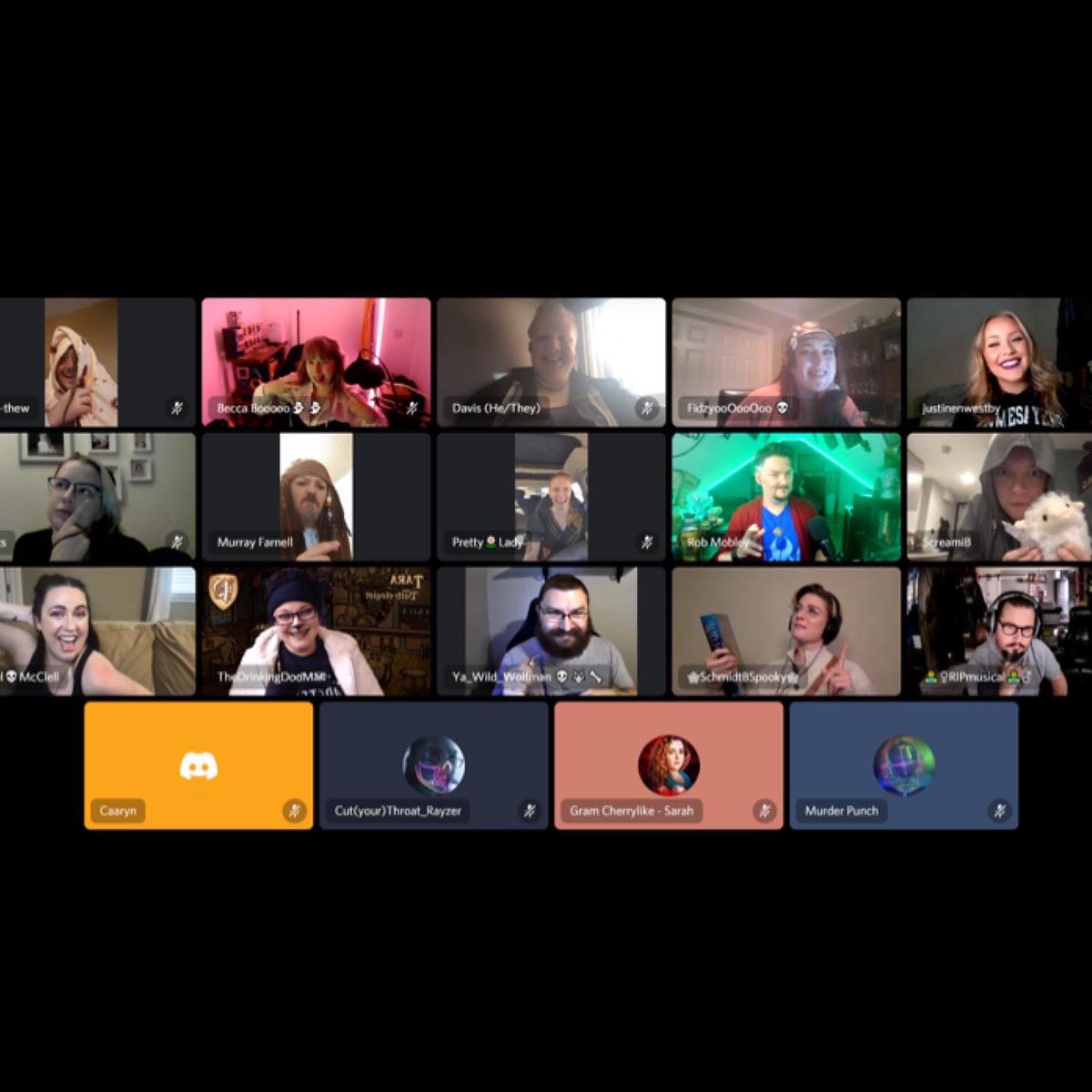 OBPmusical's tweet photo. This Saturday! Our creator, Tory Doctor will be @FANEXPOCANADA
For those of us who cannot be there, we have #OBPvirtualcon on our Discord:
https://t.co/ckROaYUl9A
⏳Starting from 1:30pm EST (11:30am MST)
👇Photos from the last con plus artwork from @FidzyO 💛
#fans #discord https://t.co/fNmjgMdxzb