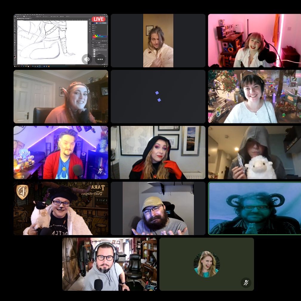 OBPmusical's tweet photo. This Saturday! Our creator, Tory Doctor will be @FANEXPOCANADA
For those of us who cannot be there, we have #OBPvirtualcon on our Discord:
https://t.co/ckROaYUl9A
⏳Starting from 1:30pm EST (11:30am MST)
👇Photos from the last con plus artwork from @FidzyO 💛
#fans #discord https://t.co/fNmjgMdxzb