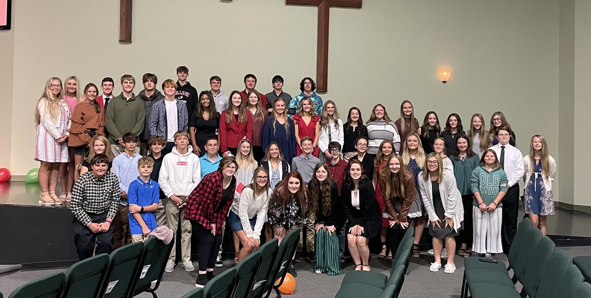 gallatin_fccla's tweet photo. 2021 Region 2 Meeting was a success!!
Leadership ✅
Motivational speaker ✅✅
Good times ✅✅✅
#moregion2 @Bulldogs_GHS https://t.co/R6NrHKsKjK