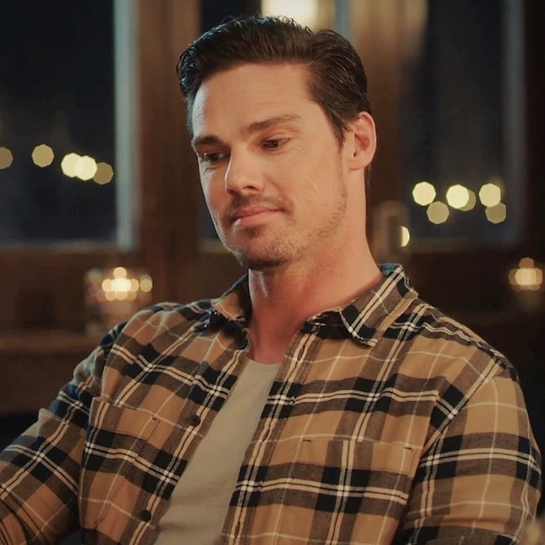 BeastiesForever's tweet photo. If you love Jay Ryan, follow jayryanofficial IG and... put a "like" on this post! 😜
#JayRyan
#Muru #MyLifeIsMurder #TogetherForeverTea #Creamerie #TheFurnace #ITChapterTwo #MaryKillsPeople #FightingSeason #BatB #TopoftheLake #GoGirls #TerraNova #SeaPatrol #Neighbours #ThePacker https://t.co/oiuUyJ6tuY