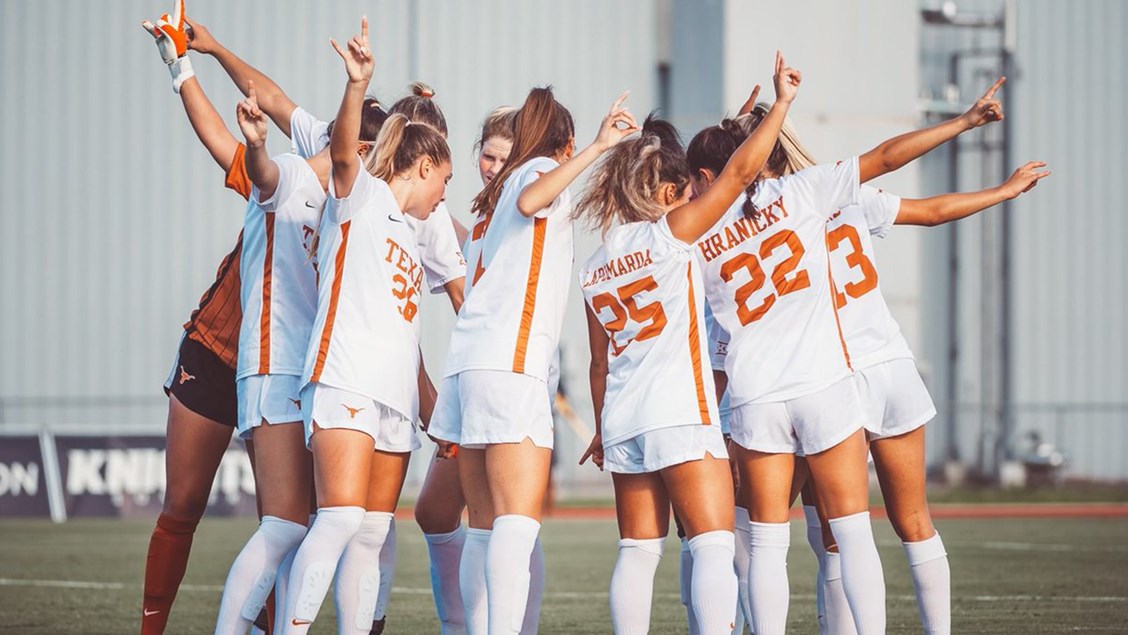 Join us in congratulating our 13 Academic All-Big 12 selections! 🤘

📰: hookem.at/SOCAcadAllBig12