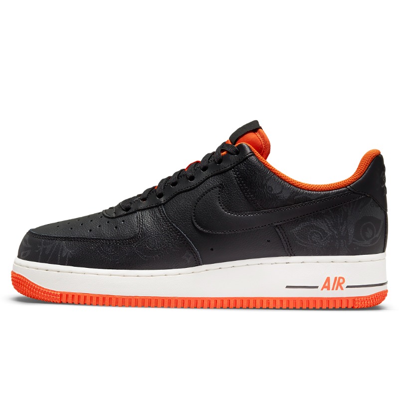 hypedes's tweet photo. NIKE HALLOWEEN PACK

21/10 a las 9:00 en: