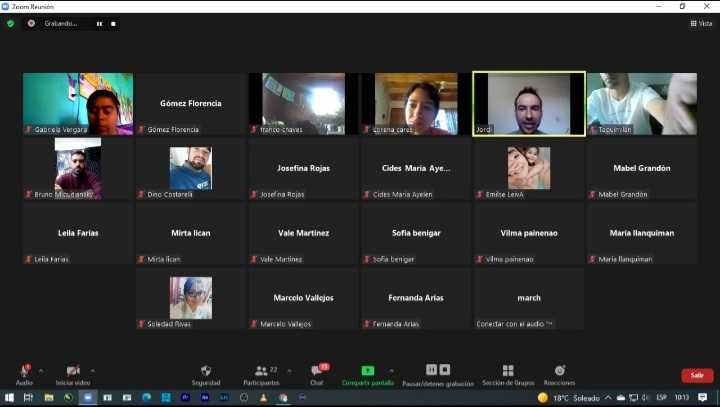 Seculturanqn's tweet photo. #Modulo4 

👉Se vienen los encuentros presenciales! 😃🎧🎙️📽️

#Hoy se dictó el cuarto módulo de la capacitación en Comunicación integral de la Red de Jóvenes Comunicadores. Bajo el título "Comunicación y Redes Sociales"

👥 Seguimos construyendo redes y amplificando voces. https://t.co/HerAboctMU