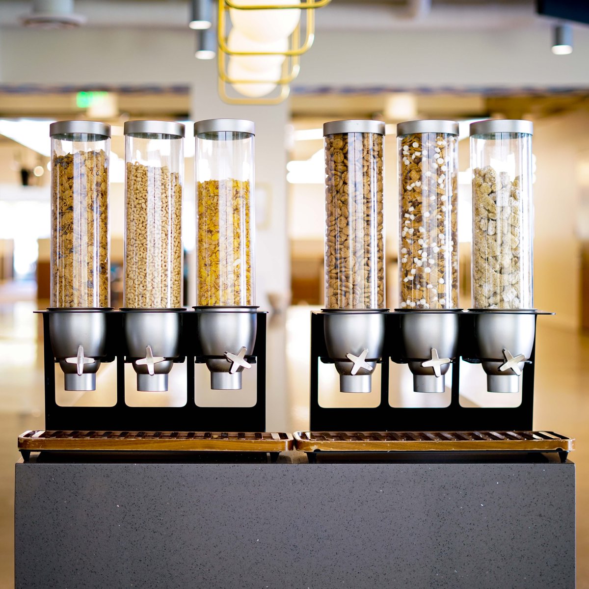 onsetfinancial's tweet photo. Have a sweet tooth? You’ll love our cereal bar. Come join our team and enjoy all the complimentary cereal you can handle. #applynow #onsetjobs #onsetfinancial https://t.co/IHMM4kW0ul
