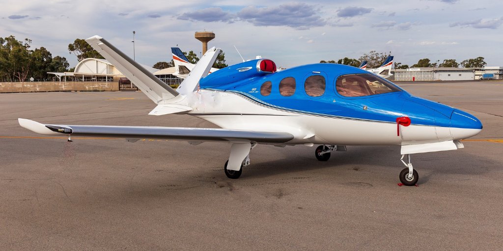 NewFlightChrtrs's tweet photo. Wednesday Charter Aircraft Highlight: The #VisionSF50
✈︎ Very light jet
✈︎ Carries 6 passengers
✈︎ 31 cubic ft. baggage capacity
✈︎ Max speed 300 kts
✈︎ Max range 1210 nm
✈︎ 11 currently available for charter in the US according to @FlightListPRO
#bizav #privatejet https://t.co/C7memUiySi