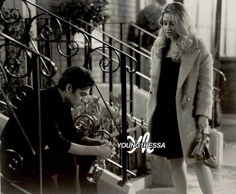 AfterBRMidia's tweet photo. 📸 Still inédita do último filme da série, “After: Depois da Promessa”, divulgada exclusivamente em uma edição especial do livro na Coréia. 

(via @/young1hessa no IG 🤍) https://t.co/6WlFt9bZhq