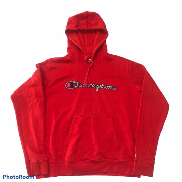 Dougs_Life_'s tweet photo. So good I had to share! Check out all the items I'm loving on @Poshmarkapp #poshmark #fashion #style #shopmycloset #champion #gildan #thehundreds: https://t.co/oc5849fXMK https://t.co/guHBAKNhan