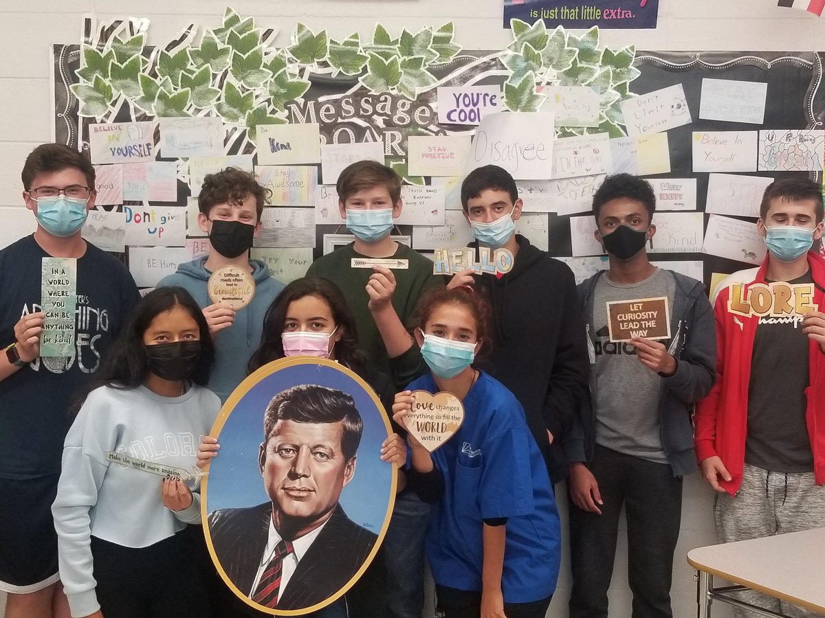 Mock Trial prepping for 4-Years and Beyond <a href="/MrGennarelliPV/">Joseph Gennarelli</a> #PTHSMockTrial #PEQPantherPride @RichHayzler @beth_sheridan6