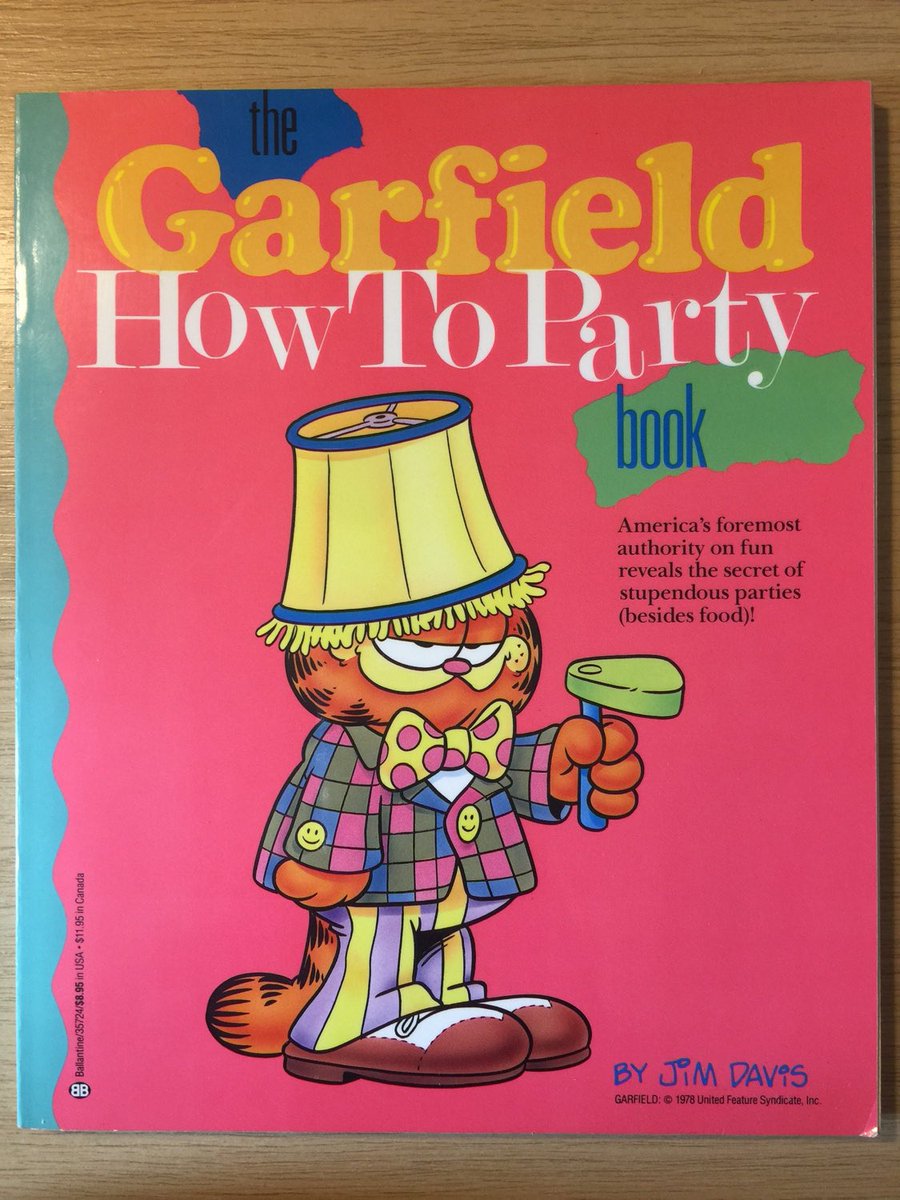 WatsonsVintage's tweet photo. A Fun Rare Book Gift for a Garfield Lover in my #etsyshop : RARE Vintage 1988 First Edition 'Garfield How To Party Book' in Softback - By Jim Davis - A Fabulous Retro Birthday Gift for a Garfield Fan https://t.co/EKHq0y4yJL #Garfield #HowToParty #RetroBookGift #JimDavis #Xmas https://t.co/xcph2ep64N