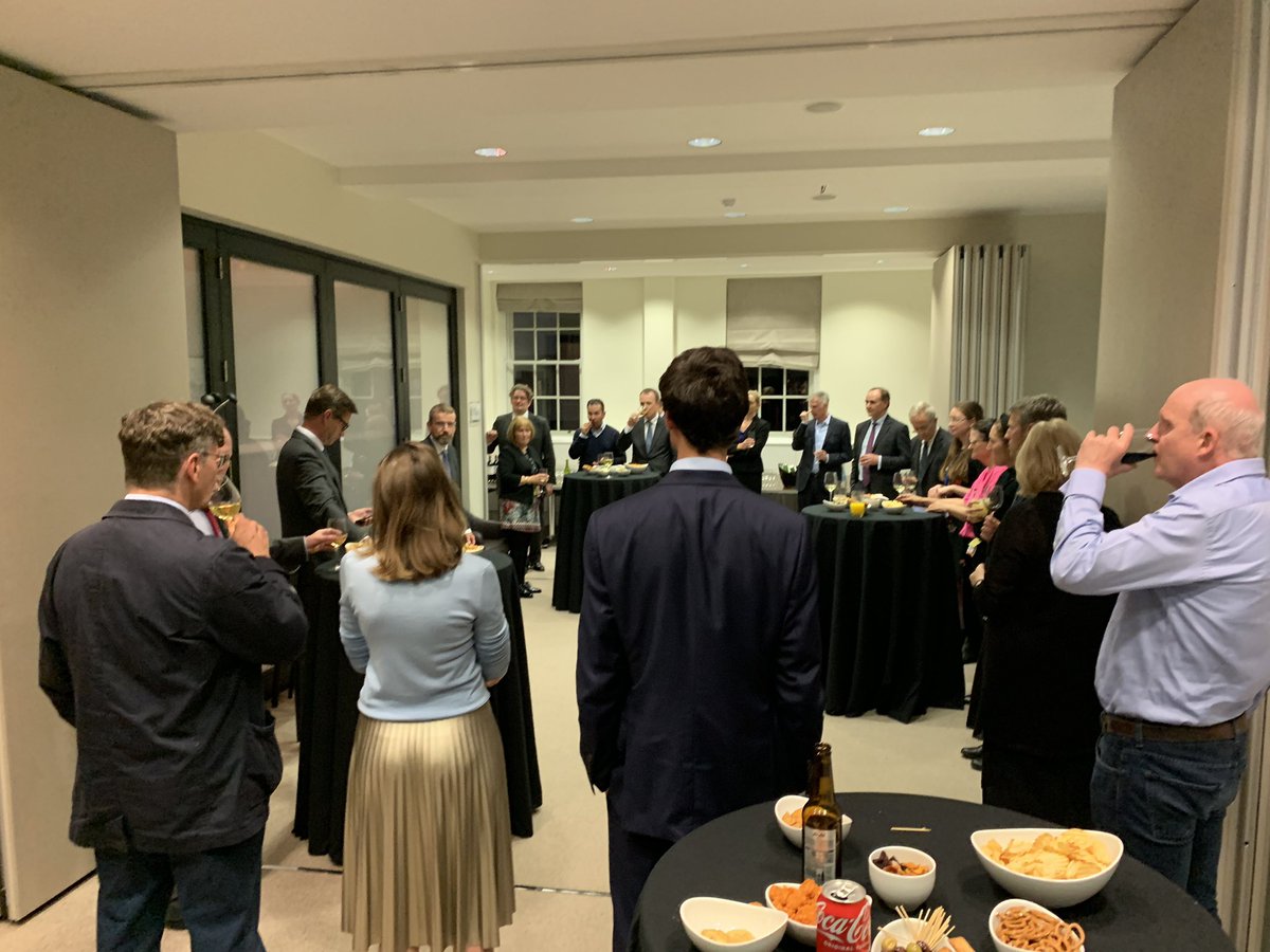 A huge thank you to South Square Chambers, Antony Zacaroli and William Mackinlay for hosting our Guardians Network reception this evening.
If you’d like to find out more about becoming a Guardian, please click here: supportthroughcourt.org/get-involved/t…
#accesstojustice #guardiansnetwork