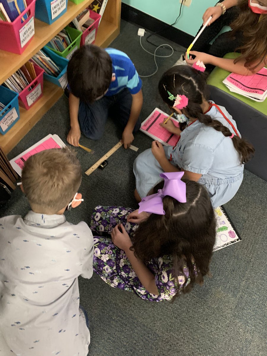 MrsHenegarCISD's tweet photo. What makes an object move a great distance? Today we explored force! #AustinBetterTogether #75019science https://t.co/8pxXK7ZTMV