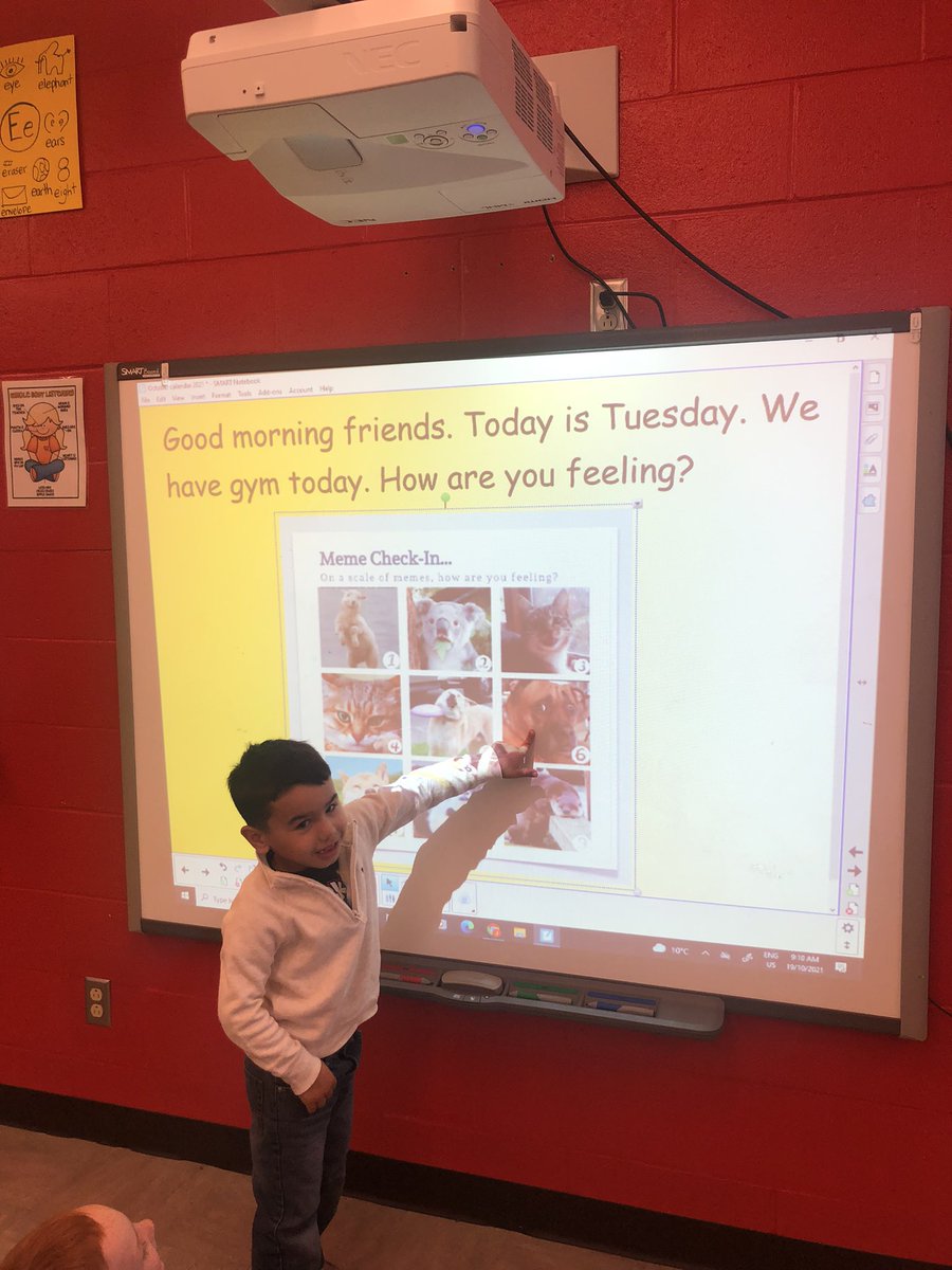 mrsjhayward's tweet photo. Tuesdays are a day to check in with our friends. #kindergarten #SEL #feelings #feelingfaces @StTeresasSchoo1 https://t.co/XxvifIOxNP