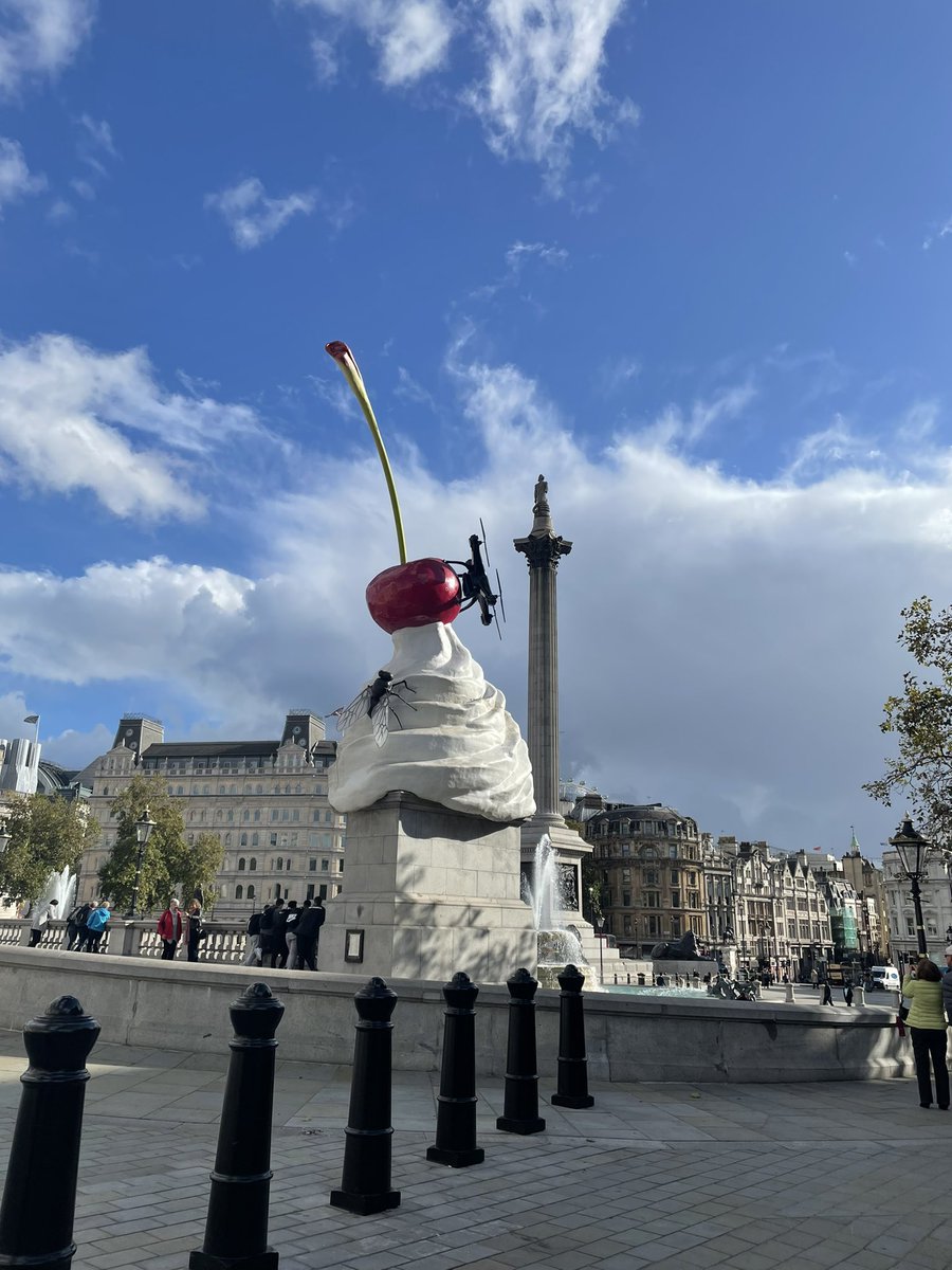 KerryReeves11's tweet photo. London, you are beautiful in the sunshine 🤩🌞 https://t.co/dV7EokjGch
