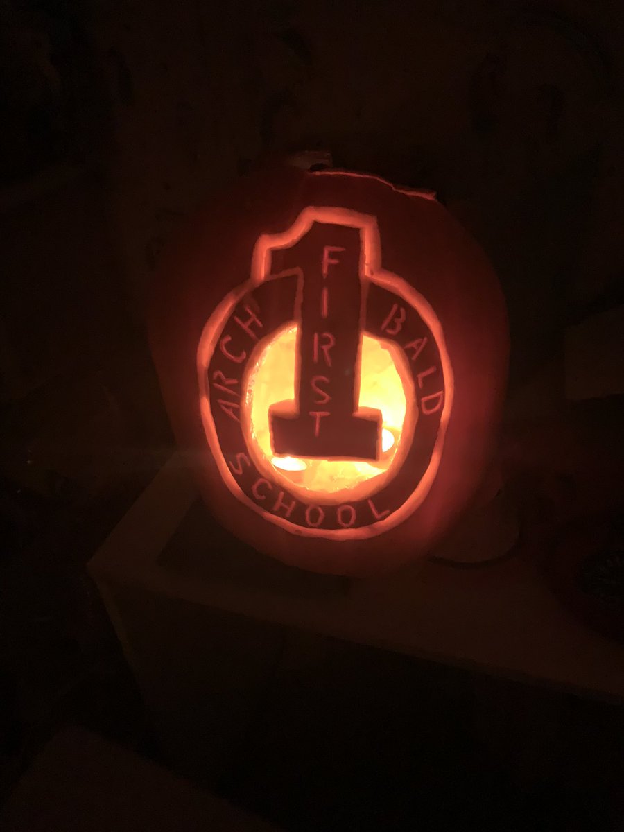 chic_osity's tweet photo. @ArchibaldFirst #AFSPumpkins
Archibald First School pumpkin.
From Izzy Class 9 https://t.co/3pmIPgtTlY