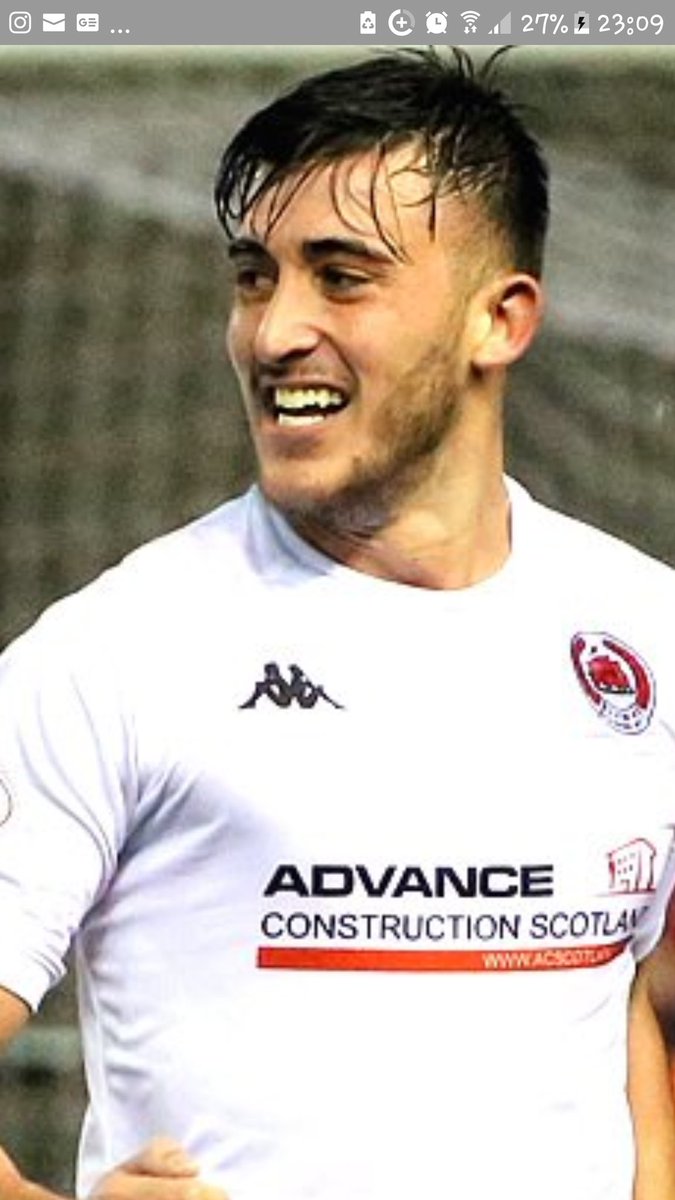 Digdeep77's tweet image. Happy Birthday son , so proud of the man you are ... always stayed true to yourself. What a man !! 🐺🐺🐺💖💖💖🏅🏅⚽️⚽️⚽️🌟🌟

#football #footballseason #son #birthdayboy