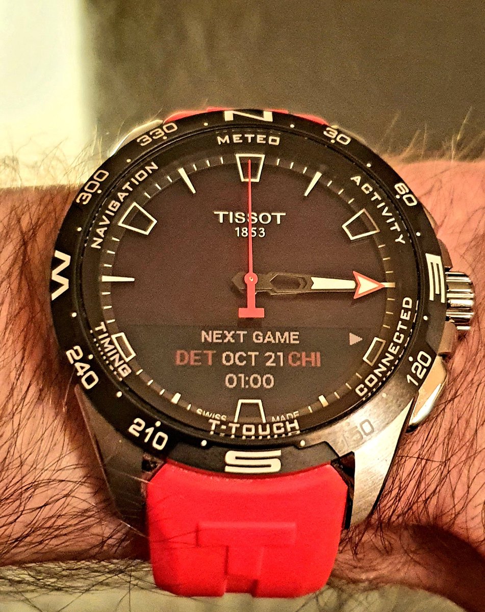 swiatkoszykowki's tweet photo. Bulls! #Tissot #ThisIsYourTime #OfficialTimekeeper #TTouchConnectSolar https://t.co/bOgbAAGQ5U