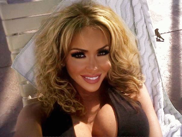 Pool Day #humpday #poolday https://t.co/42VcftXvVq<a href="/tag/humpday"class="tags">#humpday</a><a href="/tag/poolday"class="tags">#poolday</a>