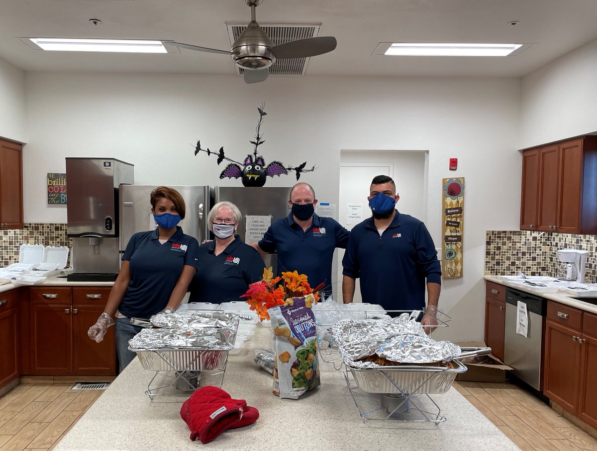 UFGInsurance's tweet photo. Our Specialty division recently partnered with the @doubleicf for the #IICFWeekofGiving to help @jumpstartkids and @rmhc. We're proud to serve our communities! A big thanks to UFG Specialty for doing their part. #WeAreUFG https://t.co/ZJFaksi0vY