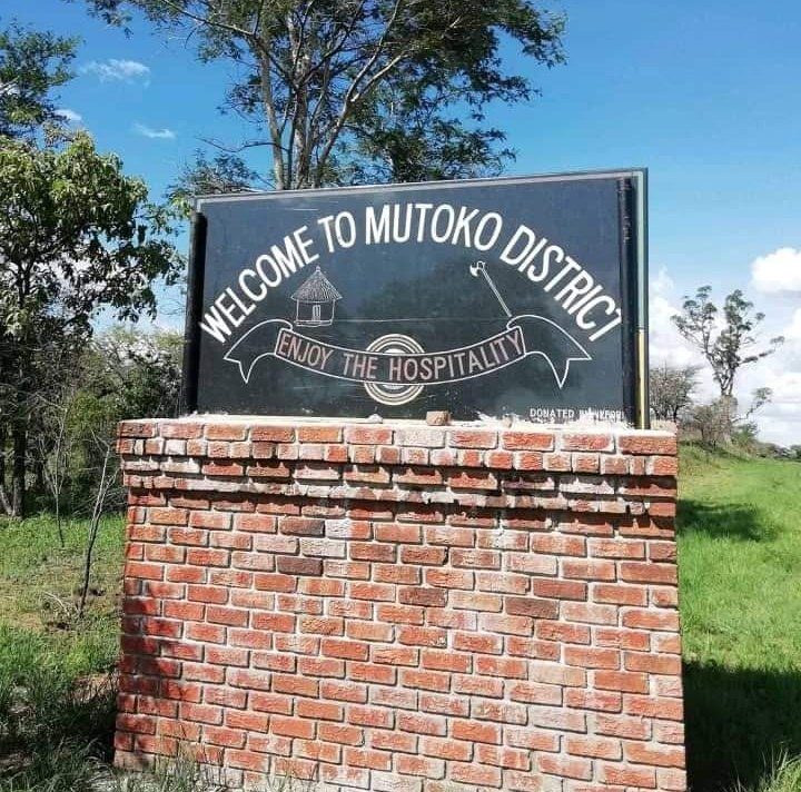 umzamocapital's tweet photo. Places to visit in Mutoko, Zimbabwe (Tourist attractions)
1 Tere Monument (Mutoko Ruins)
2 Chigona Mountain
3 Nyadire River
4 Mutoko Cultural Centre
5 Mutemwa Mountain
#MashonalandEast #VisitMutoko #TravelZimbabwe #VisitZimbabwe #VisitMashonalandEast #TouriZim #Mtoko #Zimbabwe https://t.co/Ehd4fbOhMQ