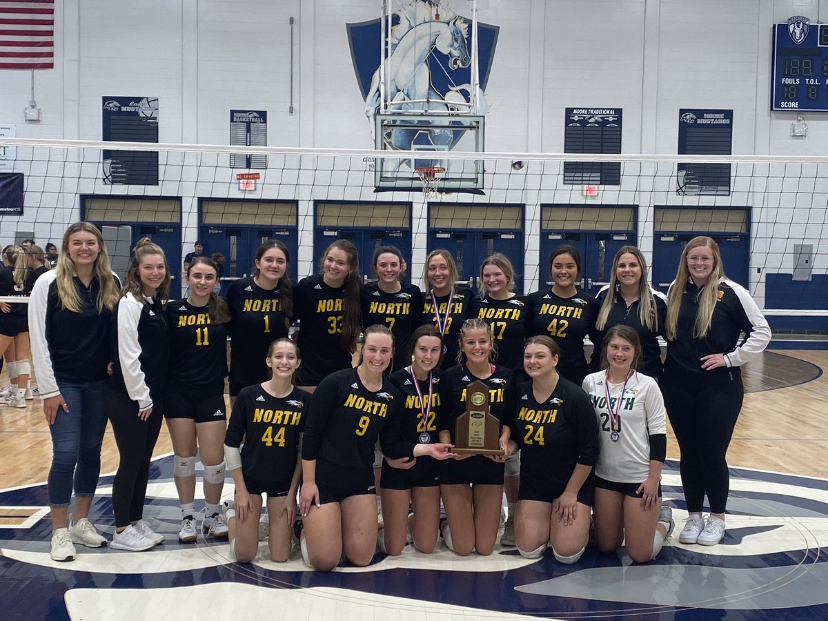 NBathletics1's tweet photo. District 23 Champs! Eagles defeat BC 3-1. Will face a district runner up next week in the first round of Regionals! #EaglePride https://t.co/5gz0sdY8MC