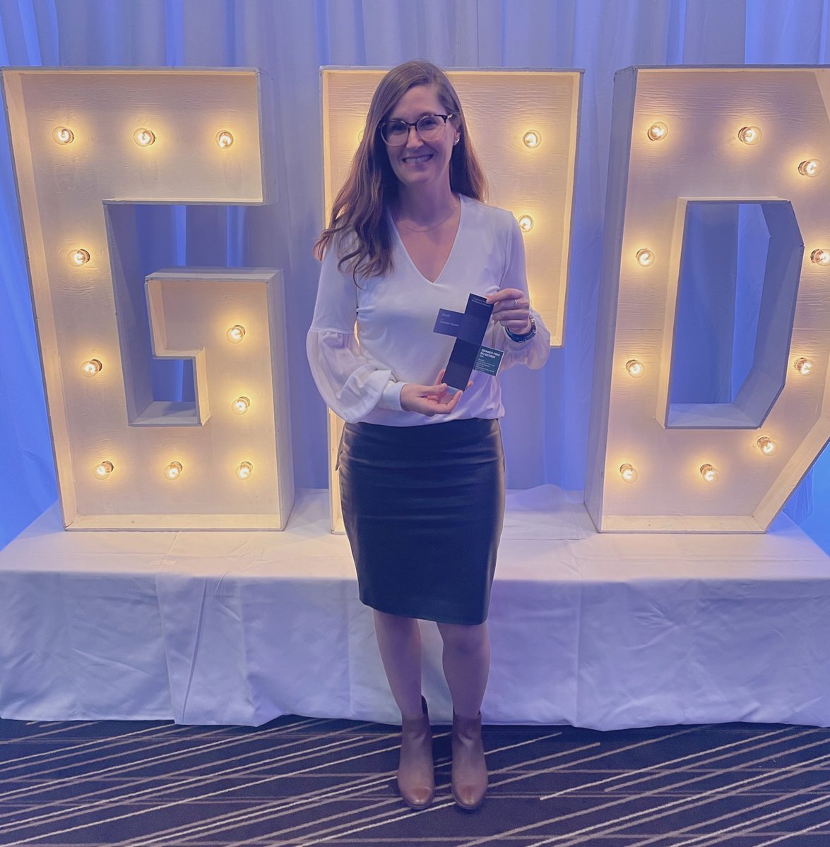 LineboxStudio's tweet photo. We won!! Judged by an international panel of designers & architects our GSoft office interior fit up in Montreal has just been awarded the Platinum award at the Grand Prix du Design. A HUGE shoutout to our team! #indexdesign #design14.live #Gsoft https://t.co/jINCpYaEHw