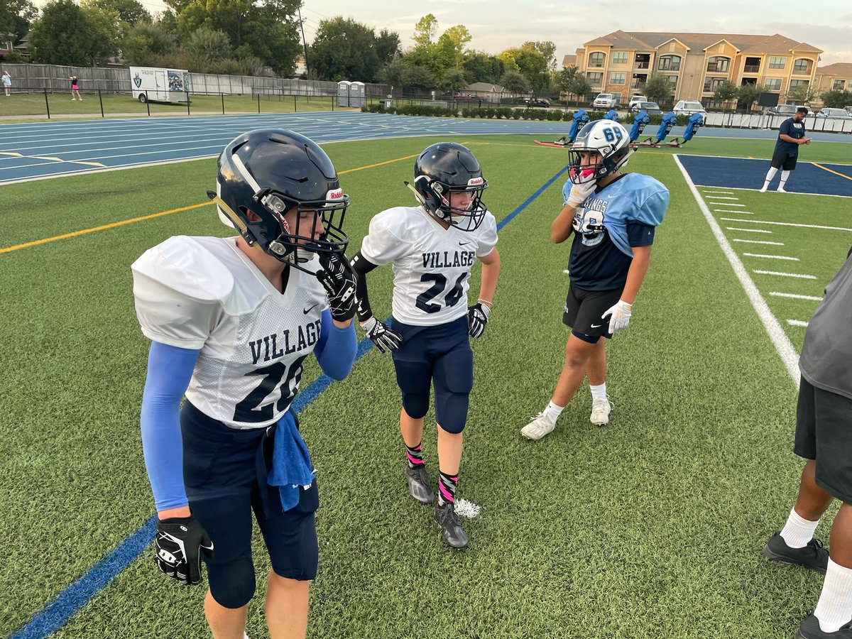 Tonight we hosted our first “UNDER THE LIGHTS” event where our HS and MS football team shared the field for a fun night of bringing togetherness between our teams and families! Great work from <a href="/TheCoachKB/">Kevon Bagot</a> and our coaches ‼️

#VillageFB
#weareVILLAGE