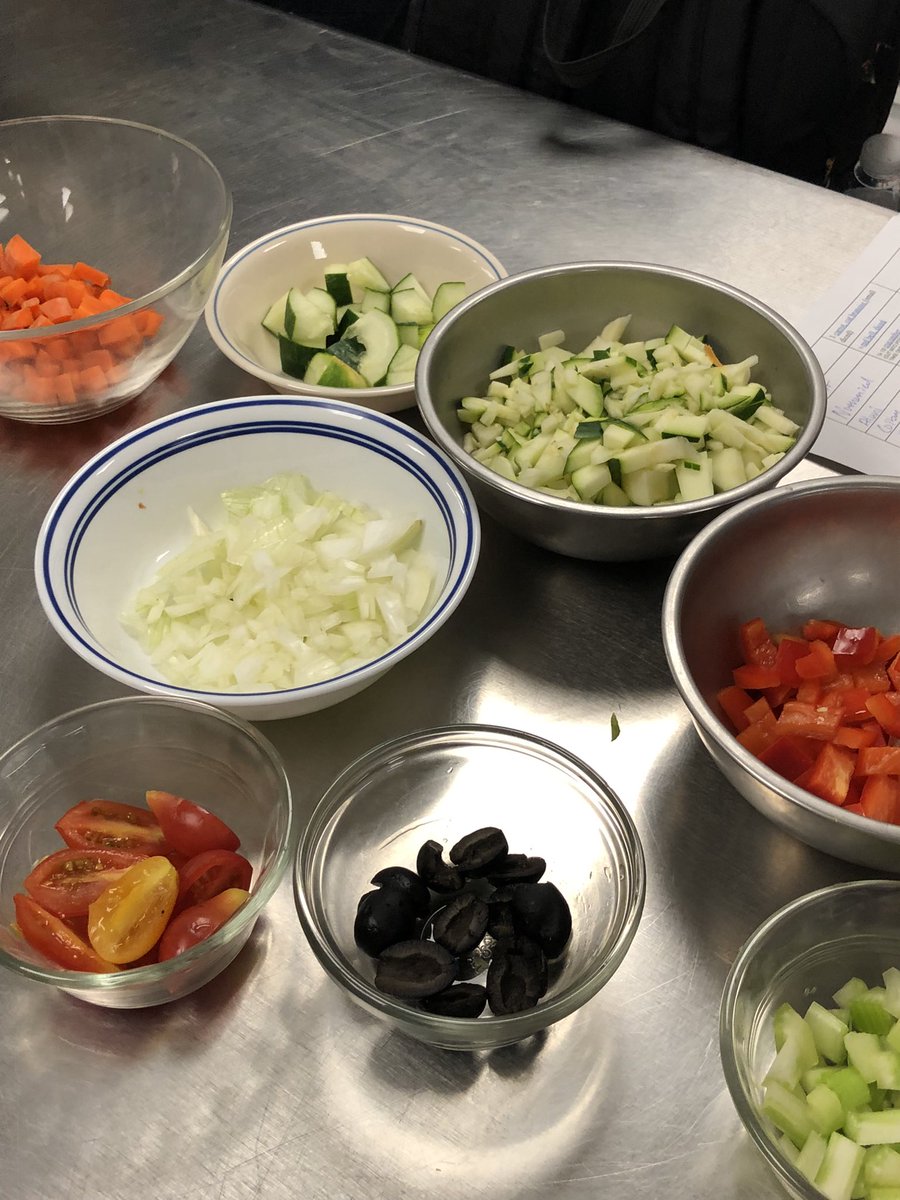 SHS_ProStart's tweet photo. Wow. We’ve been busy in ProStart 1 and 2 the past couple of weeks. Thank you Hungry Harvest for the donation of produce! https://t.co/WB1Cekaout