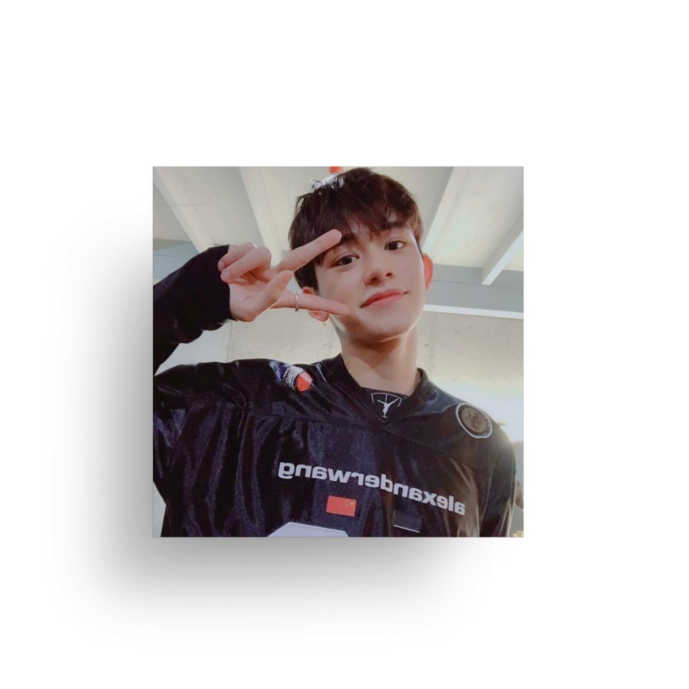 BangBangBangSJ's tweet photo. 𝐅𝐞𝐥𝐢𝐳 𝐀𝐧𝐢𝐯𝐞𝐫𝐬𝐚𝐫𝐢𝐨, 𝑚𝑖 𝑎𝑚𝑜𝑟.

Un año ya en el que me has tolerado y aguantado todas mis tonterías. Un año desde que ya no tienes la razón. (?)

Te amo y nunca me cansaré de decírtelo. https://t.co/O4pjHZ5Ck0