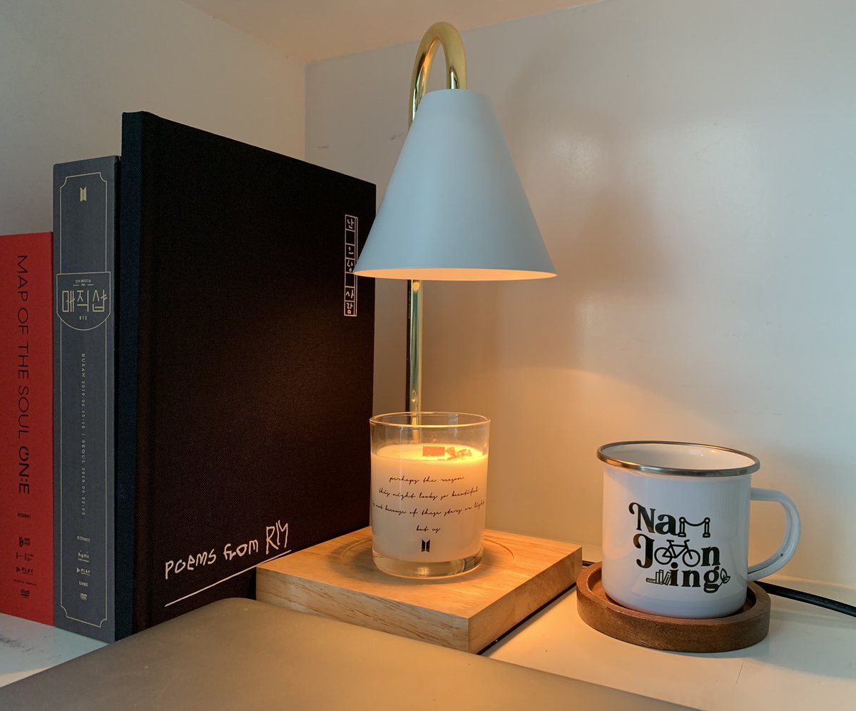 mtant_md's tweet photo. Loving this candle by @iWIPph (GO by @MidnightBTSPH) with one of my favorite BTS lines. Smells sooo good💜 Thumbs up for the sustainable packaging! Goes well with my mug&amp;coaster by @BangtanStudioPH and my Poems from RM book by @roomofdaisies and @3AMono (GO by @diduseemybagph). https://t.co/IuAE5EqT0J