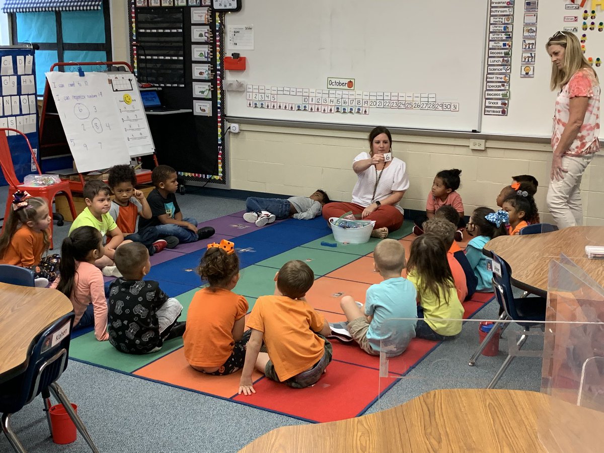 BacaWest's tweet photo. Prekindergarten @STMath site visit @NeyKnights is about helping to support the teachers of our youngest learners! #bisdBackToBetter @RitaC11900705 @Phillips66Co @Danawest75 https://t.co/Qxu0s2O54h