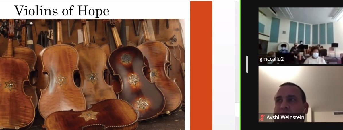 ArtsRps's tweet image. Thank you to @VaHolocaust for sharing the #ViolinsofHope project with our orchestra students at Richmond Community High School today. Students were able to zoom with project founder, violin maker &amp;amp; restorer Avshi Weinstein who was on the call from Turkey!🎻🎶🎼