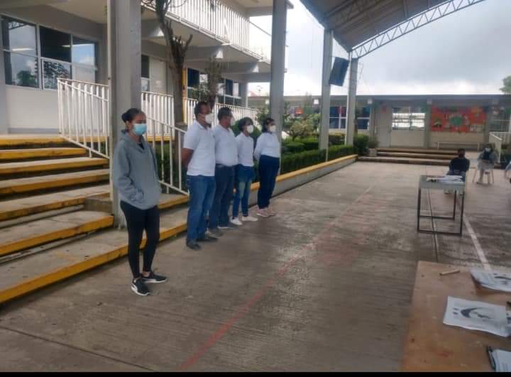 AzulesBand's tweet photo. El día sábado se reanudaron las actividades de nuestra banda, esta fue la repuesta de la convocatoria que se realizó, agradecemos a dirección y perfectura gral por el apoyo brindado para la reactivación de nuestros ensayos, así como a los padres de familia y alumnado
#BLMB https://t.co/ESzyLZAD70