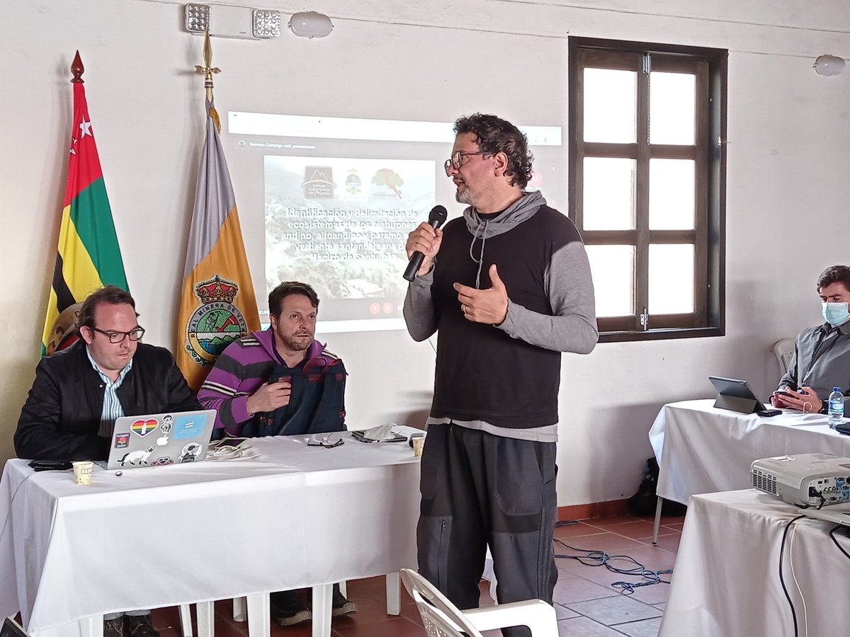 asomineros's tweet photo. #AEstaHora nos encontramos en el 2do Día de Reunión de Concertación. #Asomineros presente junto a la Comunidad. 
Vetanos los invitamos a acompañarnos en la Casa Real Minera. 
#LaParticipaciónEsLaClave https://t.co/xE5D5j3u9E