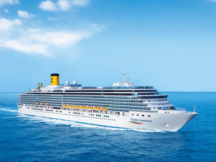 Can’t wait to get back into a ship again, so happy to be joining Costa Luminosa 🥰🎉🚢