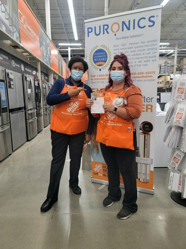 hd_midland_tx's tweet photo. Great walk today at 0561! Congratulations to Savana for covering D28 and ASM, Bill, for knowing their business. @carmenh333 @SherreMaclin @DMarcus70367381 @OliphantSable https://t.co/QAfYlTtV4j