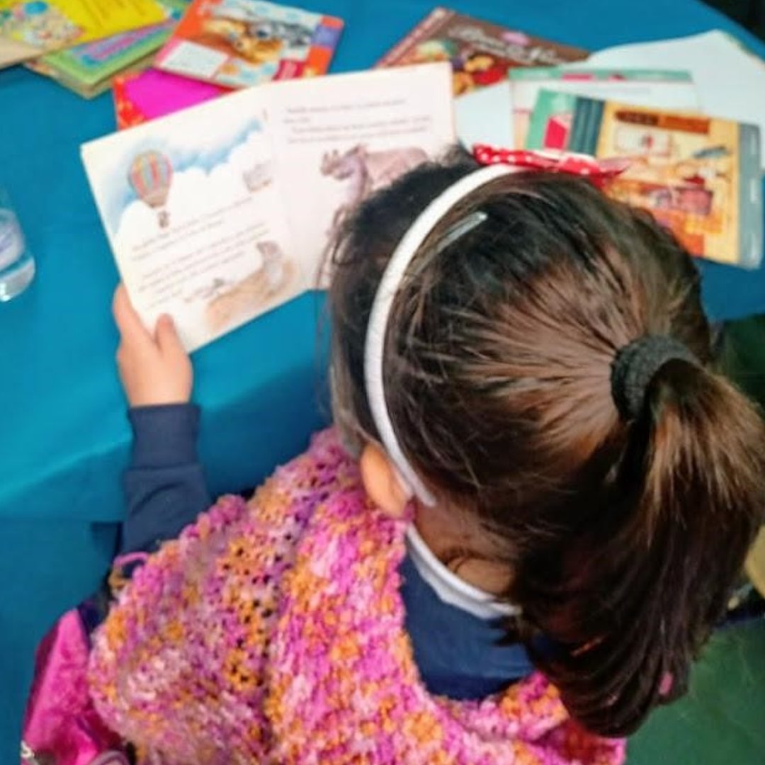 InstSchweitzer's tweet photo. MARATÓN DE LECTURA🤓📖📚

La Maratón Nacional de Lectura convoca a todas las escuelas a sumarse a una Jornada de Lectura. Y para esta oportunidad... ¡La escuela se viste de fiesta!

#Leer #Lectura #MeGustaLeer #Schweitzer https://t.co/R0FlLH6dwI