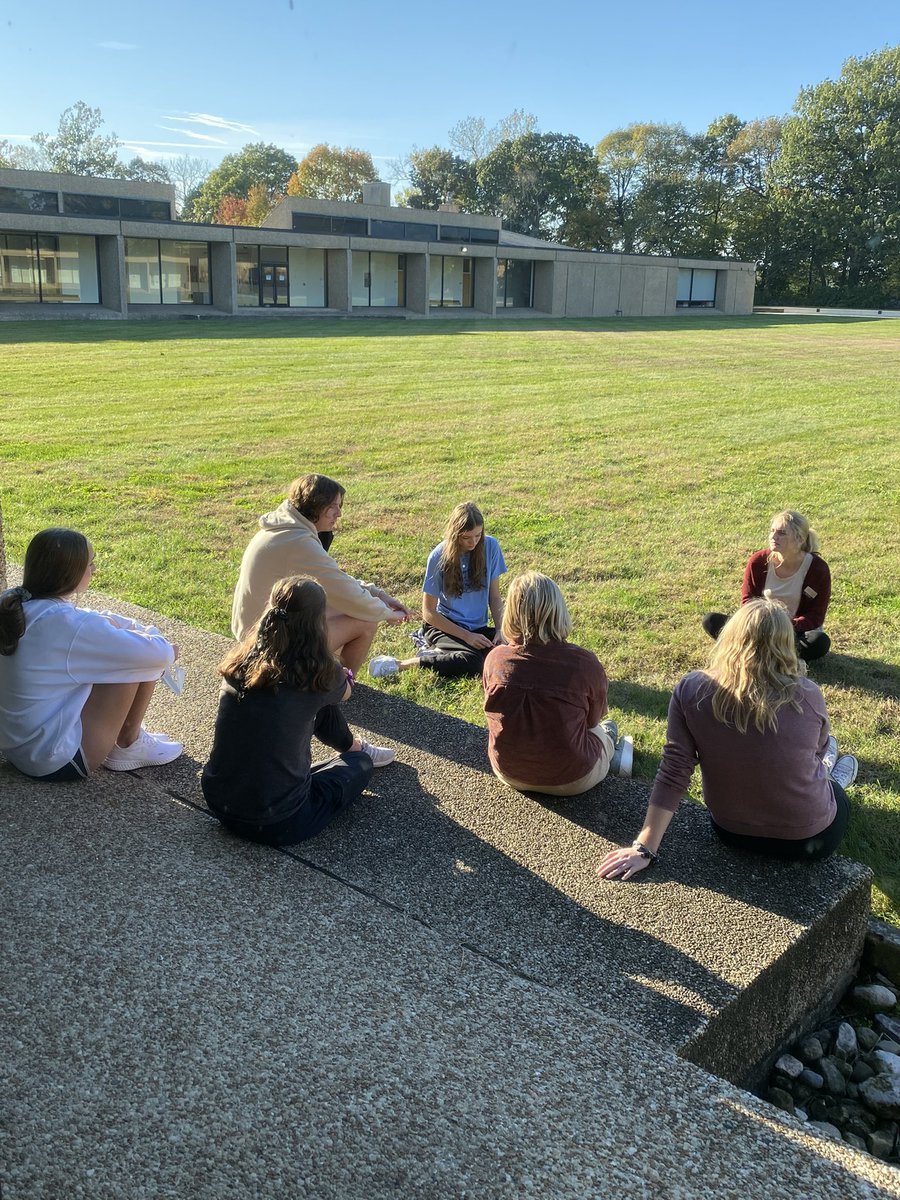 Our <a href="/ButlerCOE/">Butler COE</a> elementary student teachers providing collegial support as they work on teaching goals for the 2nd half of the semester. Thoughtful student-centered conversations! 💙