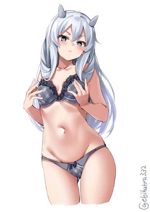 #艦これ版深夜の真剣お絵描き60分一本勝負
#艦これ版真剣お絵描き60分一本勝負_20211020
すみません 9分オーバーです 