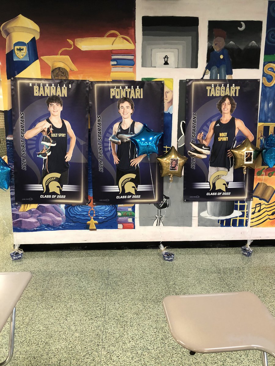 DavidPf37436754's tweet photo. Today we are honoring our seniors, the night before the Atlantic County Championship at Stockton. Go Spartans! https://t.co/nDxvGk6YRp