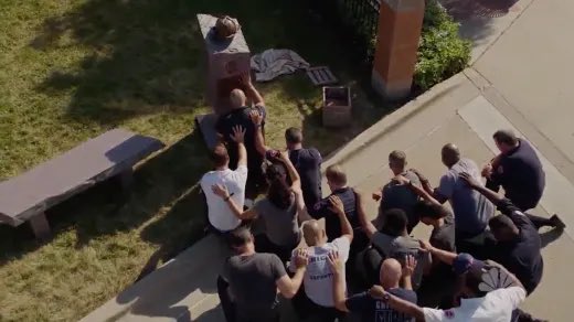 smilenutcase's tweet photo. @NBCOneChicago This moment of sacred ground episode (S8 E1) and really anything with Stella. https://t.co/zzVpJZSOud