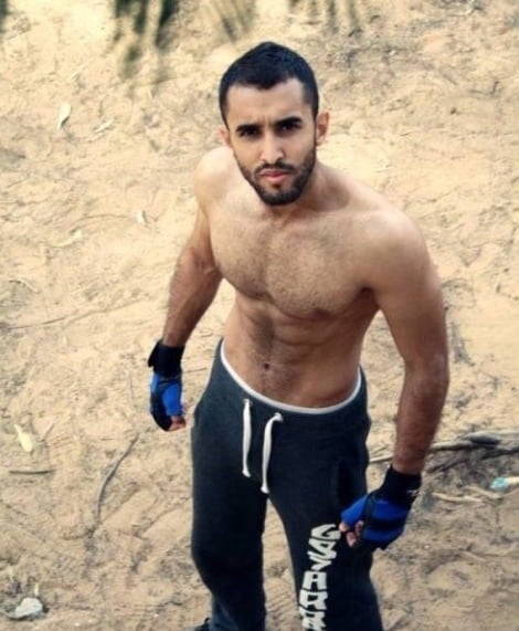 спортивный кавказец. кавказец парень. спортивный кавказец. элиад коэн фото. кавказские мужчины.