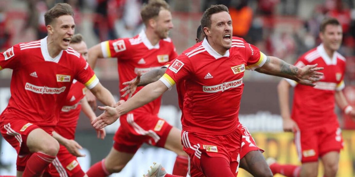 Унион берлин 2022. Хайденхайм унион берлин прогноз. Унион берлин вольфсбург. Хайденхайм унион берлин прогноз. Унион берлин 17/18 год красно белая в полоску.