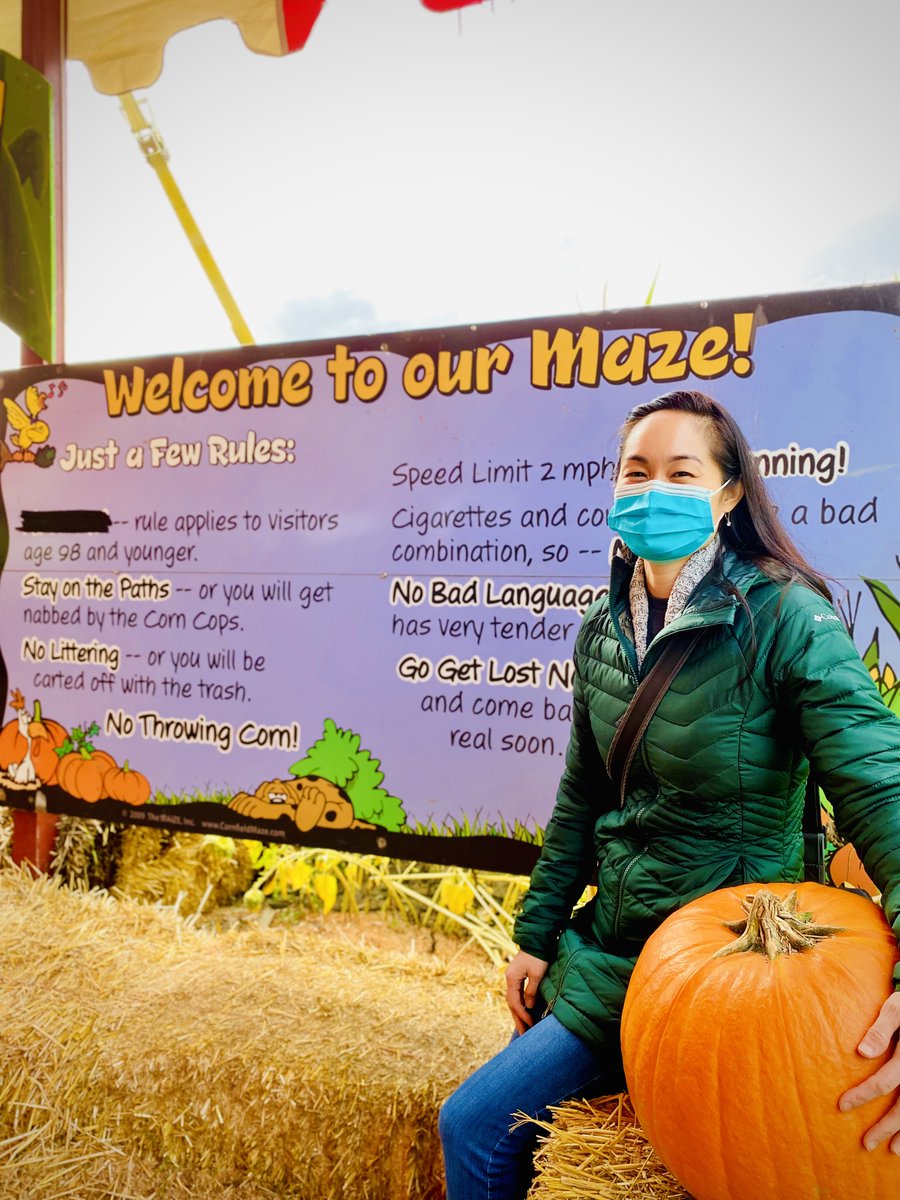 BeavertonOrtho's tweet photo. Dr. Park waited all week to go to "The Pumpkin Patch" at Sauvie Island! ๐
#braces #pumpkinpatch #haymaze #Pumpkin #Halloween #fallvibes #braces #Invisalign #orthodontist https://t.co/AhwjKvMZQg