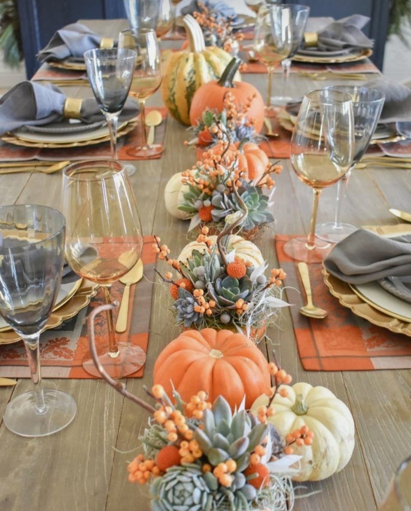 jusconnex's tweet photo. Perfect table decorations for your fall dinner parties. 

#dinnerparty #tabledecor #tablesettings #birthdaydinner #fallinspiration #centerpiecedecor #tablescape #falltablesetting ##partyinspiration #partydecor #punkinspired #falldecorations #fallpartyide… https://t.co/gOr7Bn3Bba https://t.co/lJL3JMuixL
