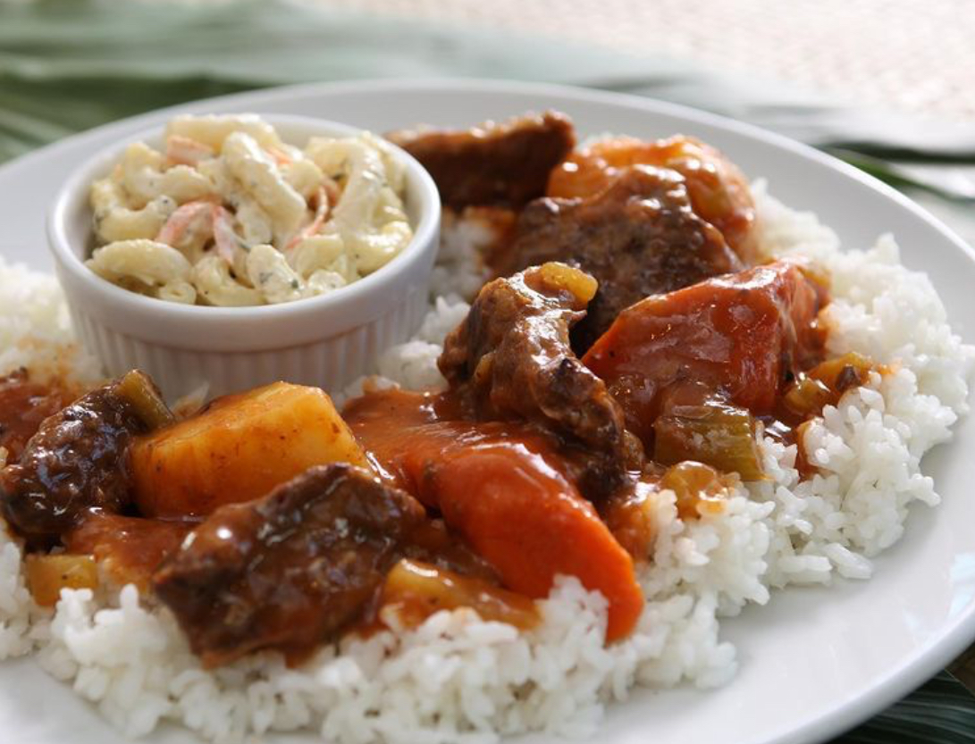 CitySquareHI's tweet photo. Auriite Beef Stew is calling from Youngโs (YFM) #atcitysquare #lunch #dinner https://t.co/o9NZDeqvWA