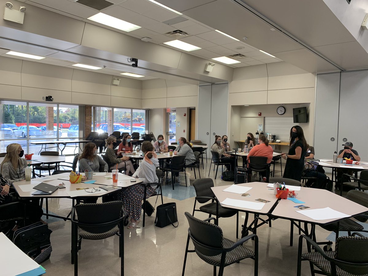 BHS New Teacher Cohort hard at work engaging in learning ways to build classroom community. <a href="/HemptonK/">KimberlyHempton</a> @Sfairman413 <a href="/marschultz/">Margaret Schultz</a> @bhswatson <a href="/tjbidlack/">Todd Bidlack</a>