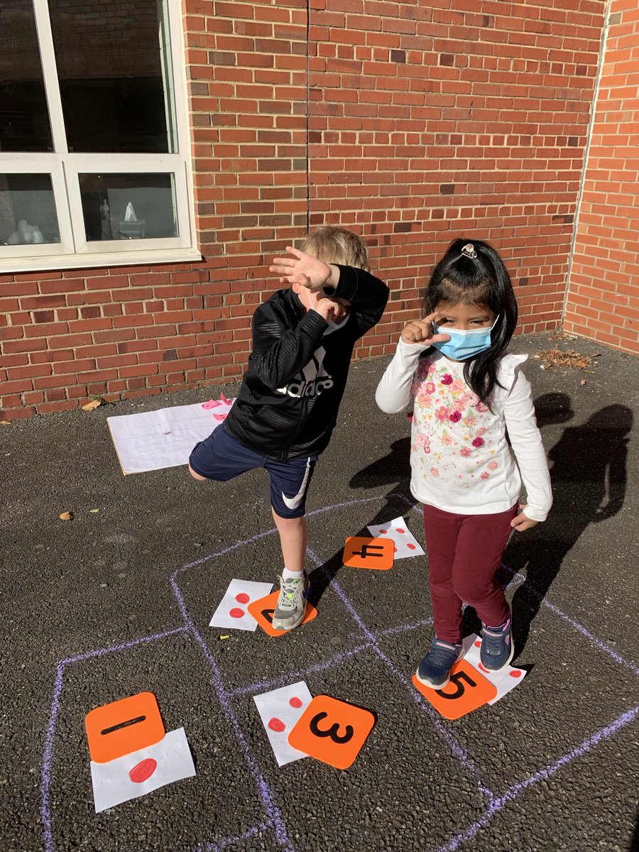 Math hopscotch in PreK