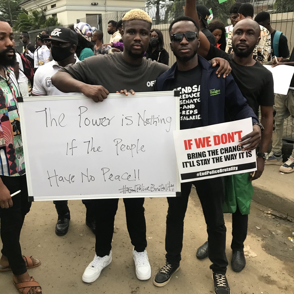 _ChimaOwhor's tweet photo. #EndSarsMemorial
#phprotest
@falzthebahdguy, @sowore
We cannot be silenced in our own country. Stop the killings, we need a new Nigeria of our dream. https://t.co/bN4KbqXHEw