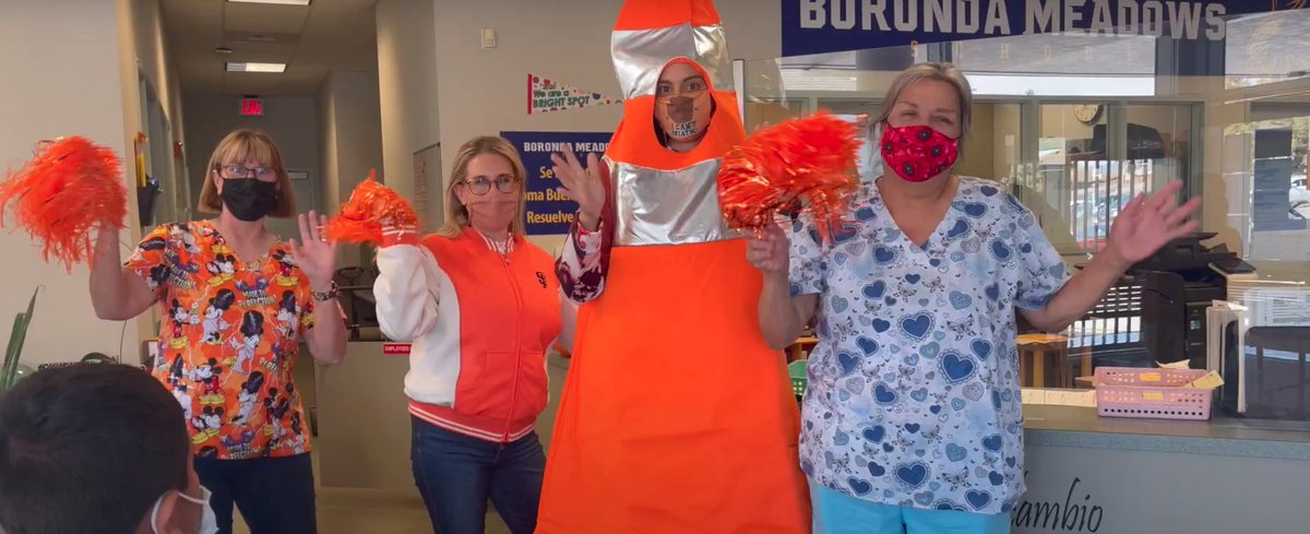 TaraRaeCrampton's tweet photo. Thank you Salinas City Elementary for participating in 2021 Unity Day! #unityday2021
#MCOE_EdServices
#MCOE_Upstanders
🧡🧡🧡🧡🧡🧡🧡 https://t.co/oc02JDYHTD
