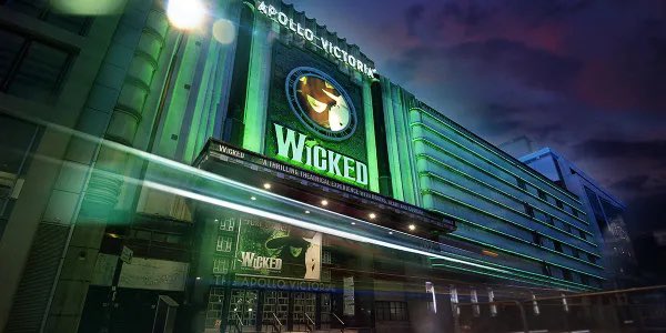 EA_expressive's tweet image. London Experience day 2 ends  by ‘Defying Gravity’ @WickedUK at the Victoria Apollo Theatre. There is a reason this show has been so ‘popular’ with audiences for 15 years: it is quite simply ‘wonderful’ . I think some of our students have been changed ‘for good’! @elizabethanac